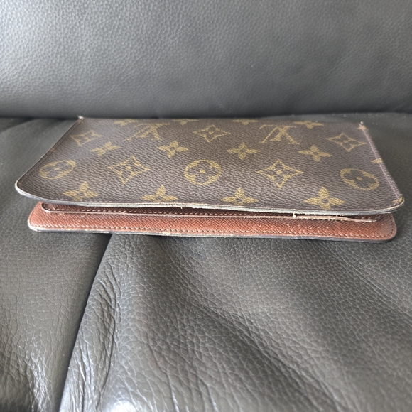 Louis Vuitton Monogram Open Zip Long Wallet - Picture 6 of 7